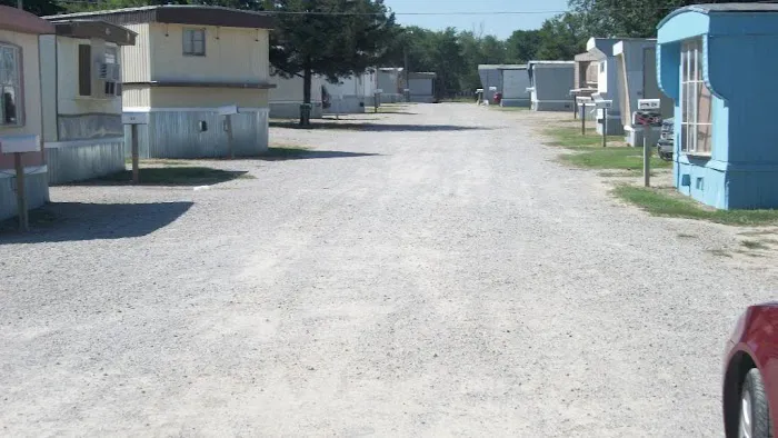 Skyline Mobile Home Park Picture 3