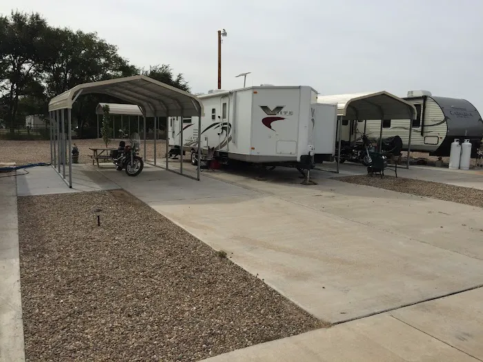 Shady Lane Rv Park Picture 2