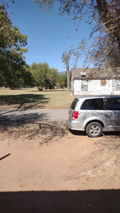 Lincoln Rv park Picture 4