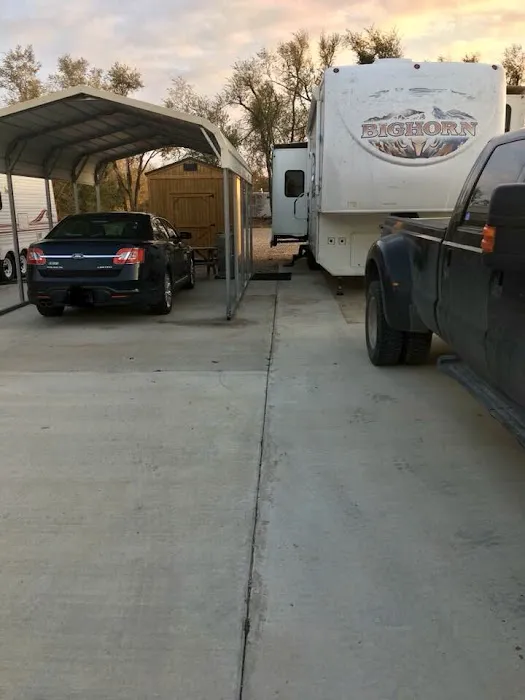 Lincoln Rv park Picture 9