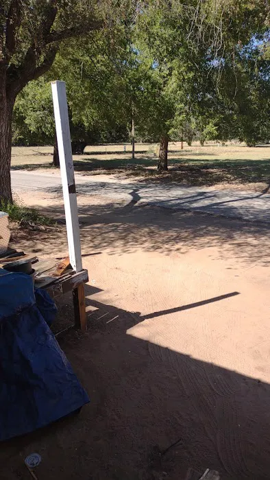 Lincoln Rv park Picture 8