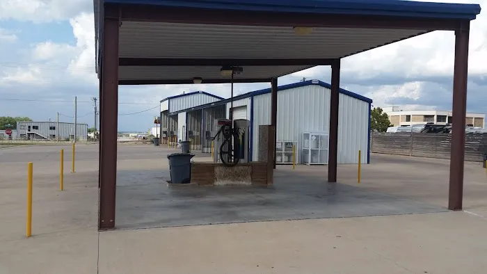 Hang'Em High RV Park Picture 1