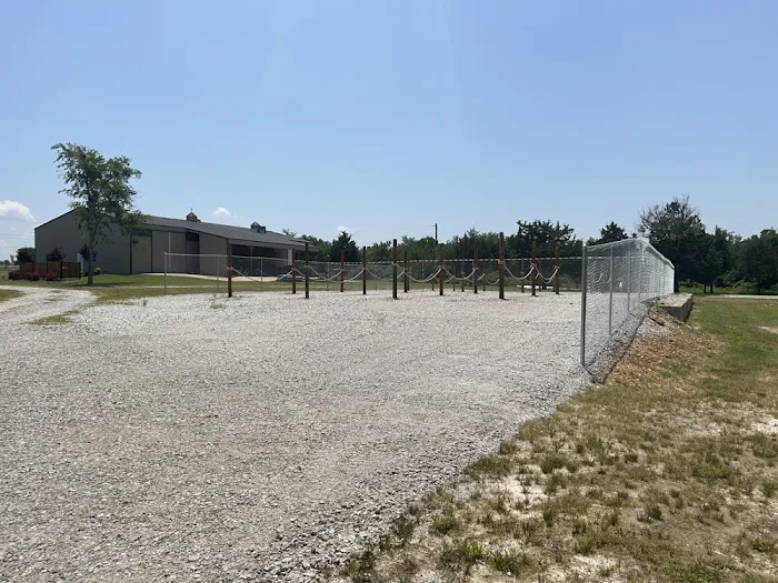 Lewis RV Park Picture 10