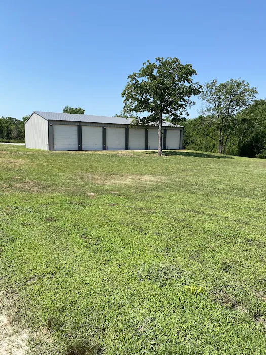 Lewis RV Park Picture 8