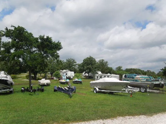 Meadow Park Picture 3