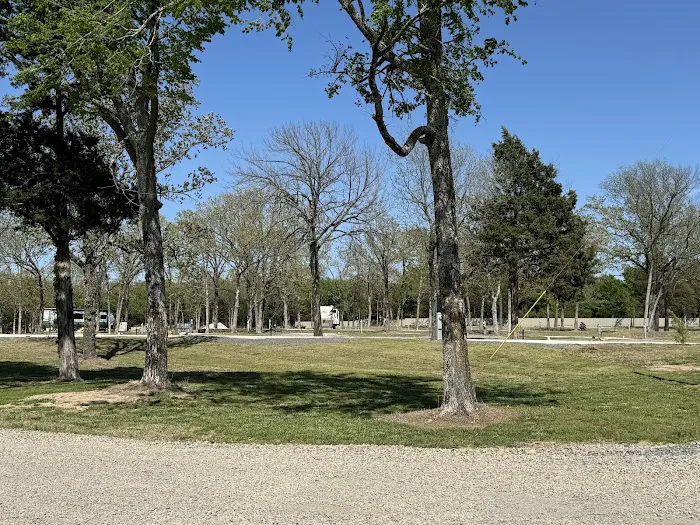 The Cove at Lake Tenkiller Picture 7