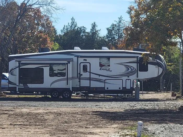 Should Be Fishing Campground Picture 2