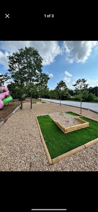 MUNDY'S RV PARK Picture 9