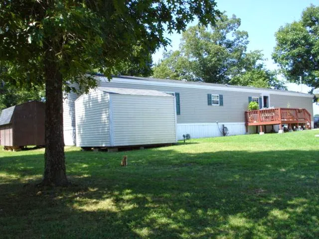 Acres of Shade Mobile Home Park Picture 6