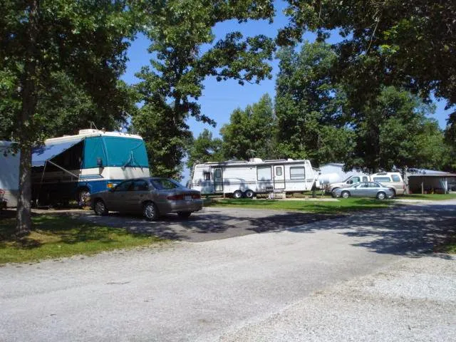 Acres of Shade Mobile Home Park Picture 4