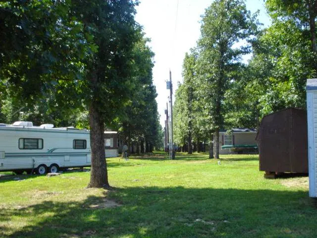 Acres of Shade Mobile Home Park Picture 9