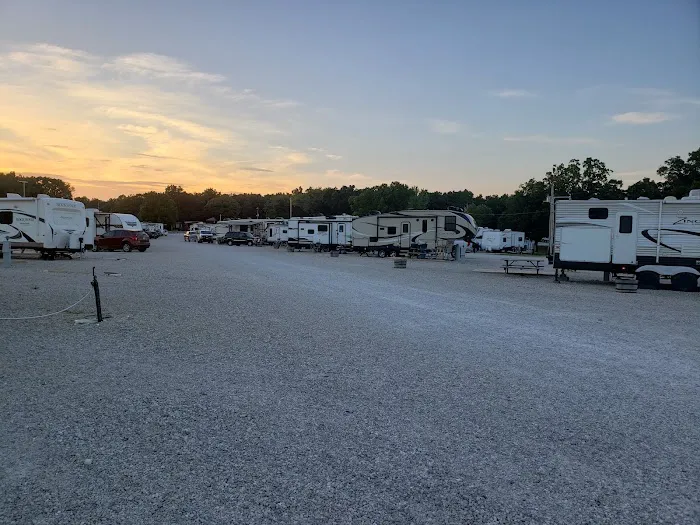 Rustic Meadows RV Park Picture 5