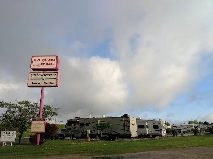 R.V. Express 66 RV Park Picture 10