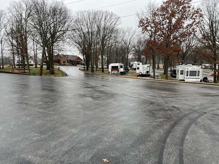 Coachlight RV Park Picture 8