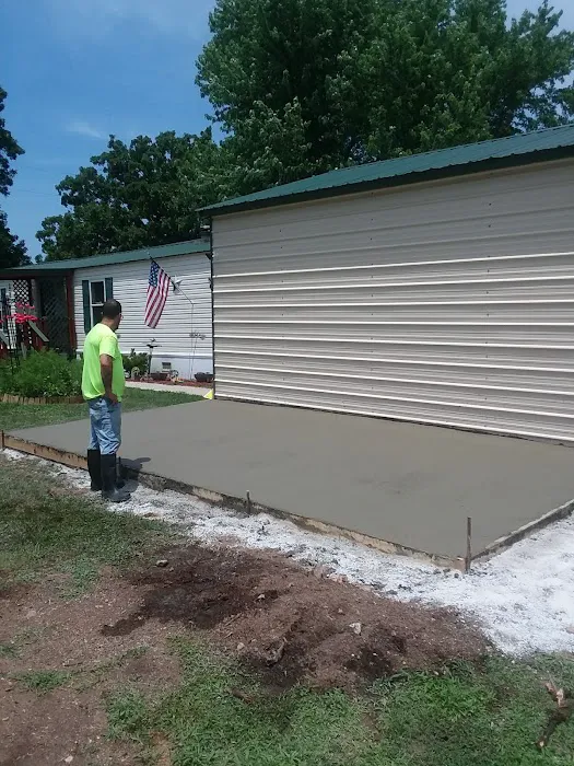 Hickory Lane Mobile Home Park Picture 9