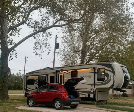 RIVERVIEW MOBILE HOME AND RV PARK