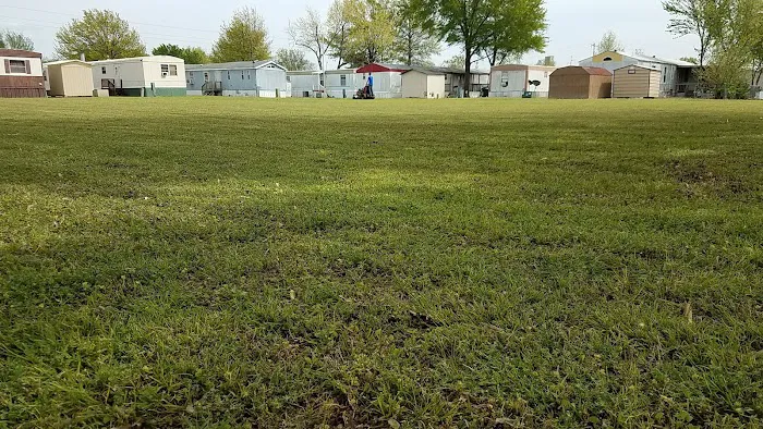 Willow Run Mobile Home Park Picture 2
