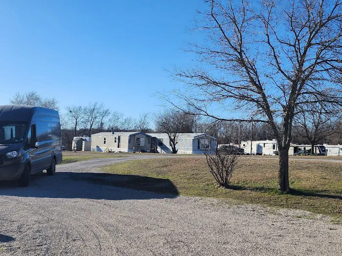 Christ Outpost RV Park Picture 2
