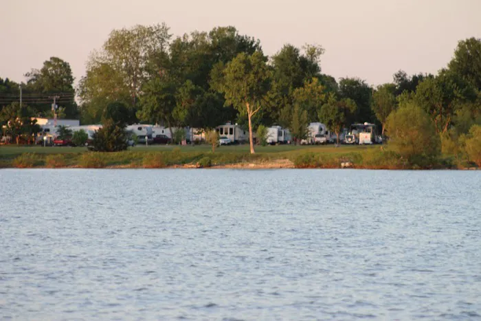 Grand Lake O' The Cherokees RV Resort by Rjourney Picture 6