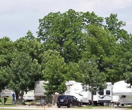 Grand Lake O' The Cherokees RV Resort by Rjourney