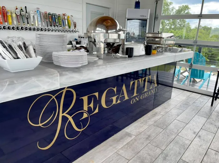 The Regatta on Grand Picture 9