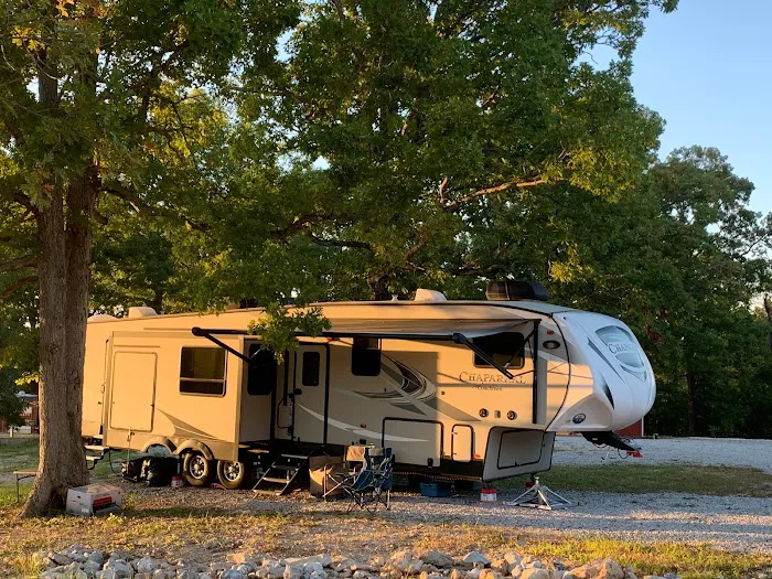 The Hitching Post RV Park & Tiny Home Village Picture 8