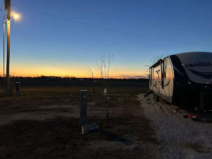 Hitching Rail RV Park Picture 1