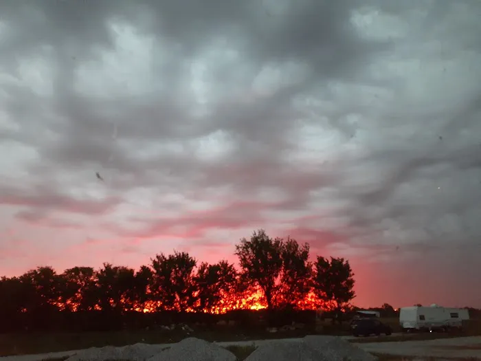 Hitching Rail RV Park Picture 5