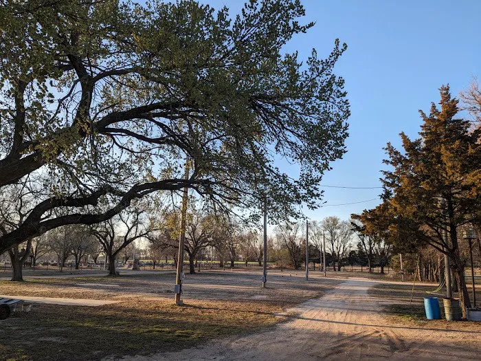 Forest Oaks RV Park Picture 5