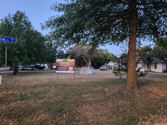 Forest Oaks RV Park Picture 8