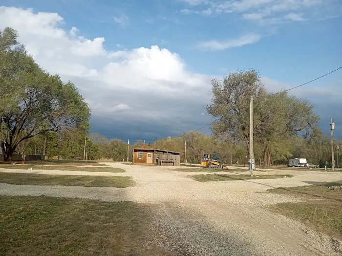 Highway Homestead RV Park (Sites Available!!) Picture 2