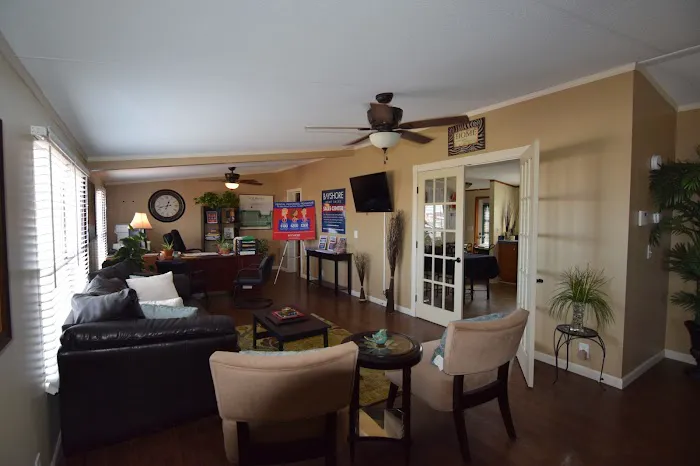 Park Avenue Estates Manufactured Home Community Picture 6