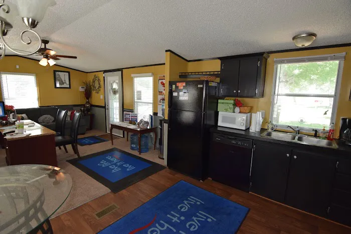Glen Acres Manufactured Home Community Picture 4