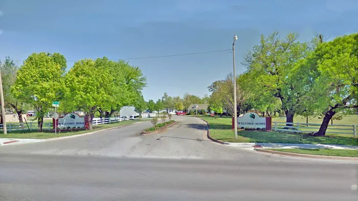 Welcome Home Community Office Picture 3