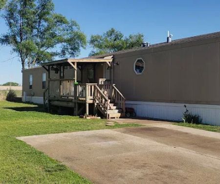 Riverside Mobile Home Community