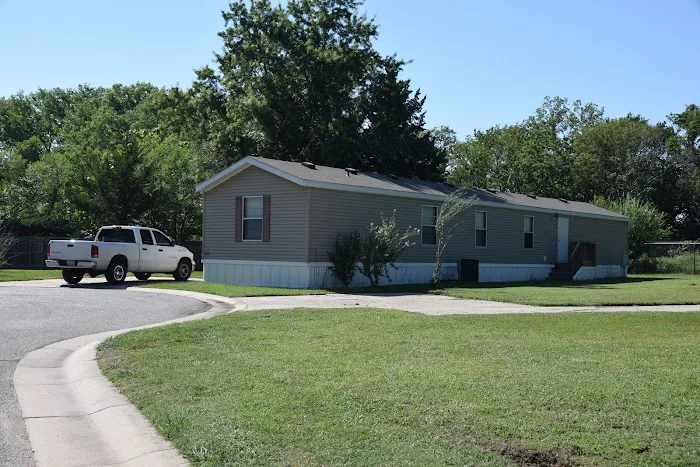 The Woodlands Manufactured Home Community Picture 10