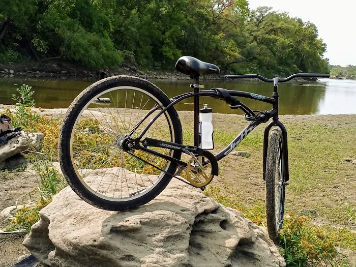 Englewood Mobile Home and RV Park Picture 1