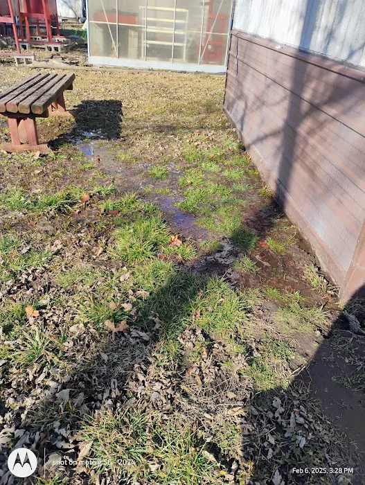 Englewood Mobile Home and RV Park Picture 4