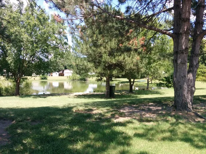 Lamplighter & River Oaks Mobile Home Parks Picture 6