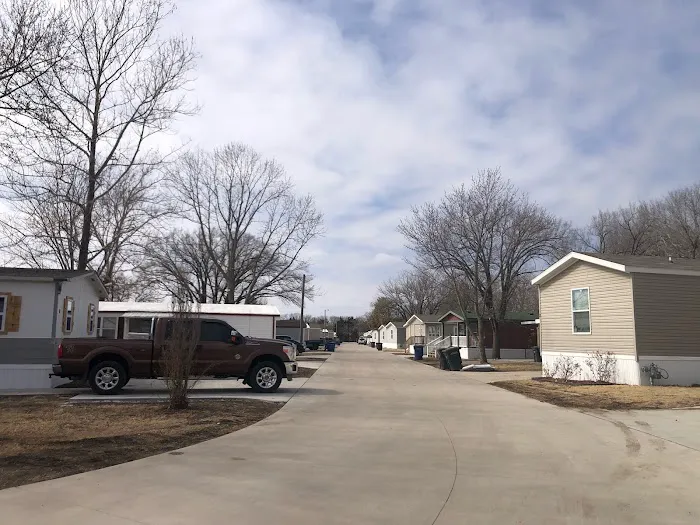 Augusta Mobile Home Park Picture 3