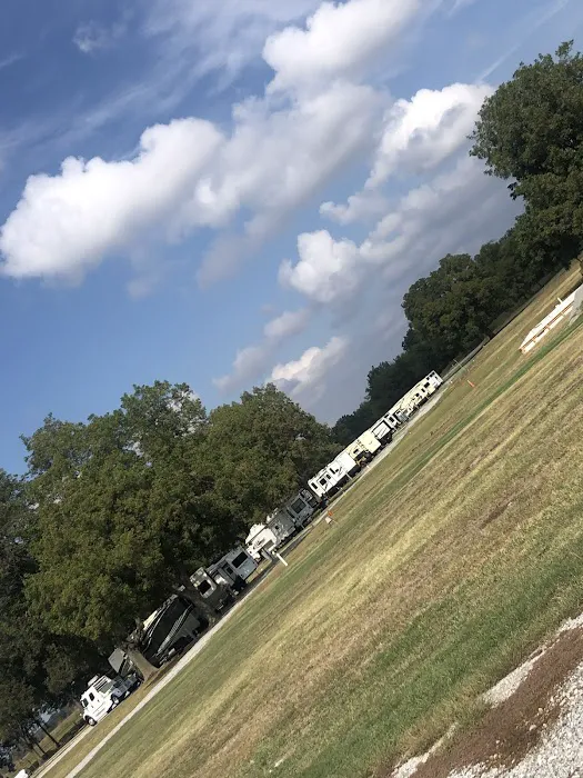 Pecan Ridge RV Park Picture 4