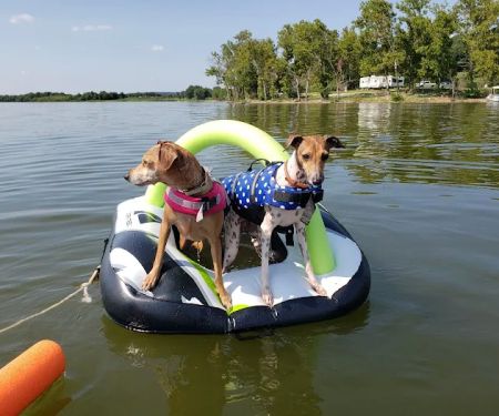 Lake Shore RV & Recreation Pk