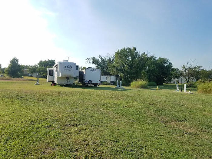 Rv park west & farms Picture 3