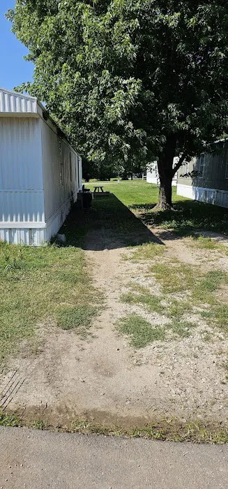 Buckeye Mobile Estates & RV Park Picture 10