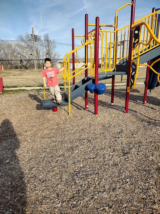 Lakeside Landing Picture 3