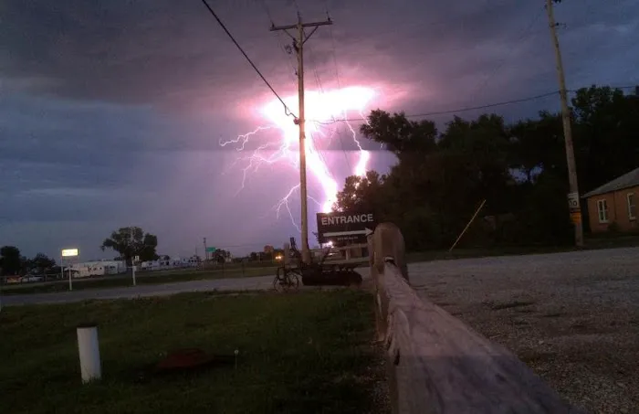 Deer Grove RV Park Picture 8