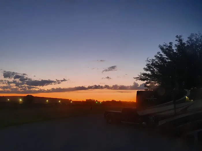 Camp The Range RV Park Picture 4