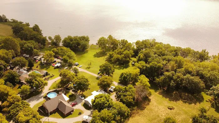 Horseshoe INN and Campground Picture 6