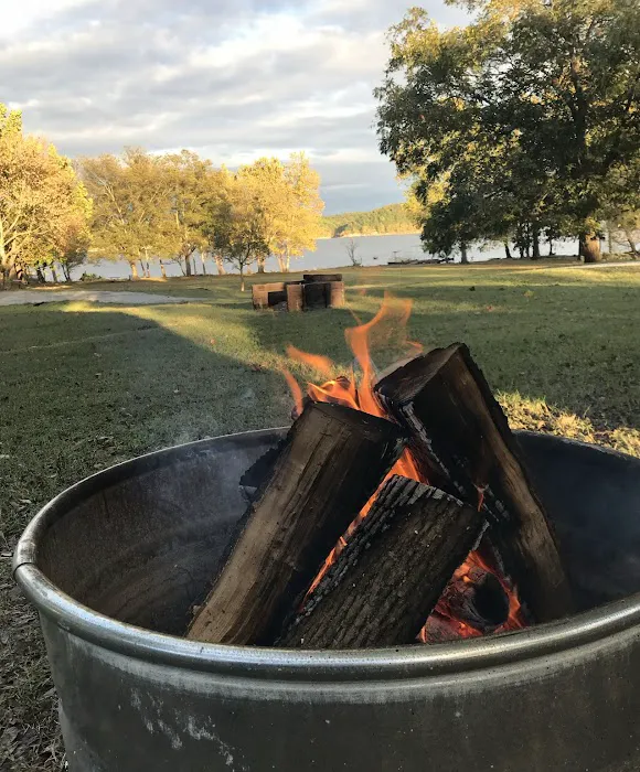 Horseshoe INN and Campground Picture 9