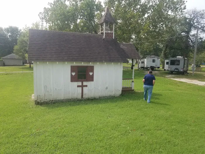 Rotary Club RV Park Picture 10